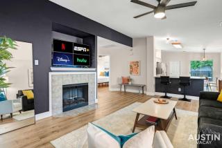 Cozy Home away from Home, Quiet Office, King Bed - Austin - 1