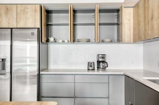 Downtown 1BR w Pool Gym WD nr Staples Center LAX-544 - 4