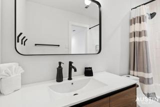 Insta-Ready Apartment in Barton Hills w King Bed - Austin - 9