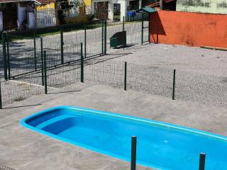 0001.08 - Maranduba - Apto - 2 Dormitório - 8 Pessoas - 2 Quadras Do Mar - Piscina - Wi-Fi (Excursão 96 Pessoas) - 6