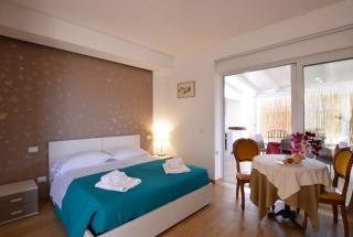 Spacious apartment in Pozzallo, sea view, shared pool - 9