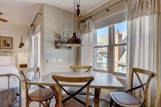 River Mtn Lodge W301 - 3