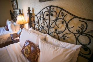 Silverado Lodge with Fireplaces and Pool Views - 2