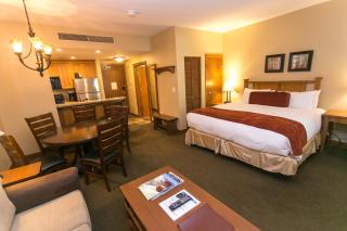 Spacious Unit Mountain Getaway with Firepace - Park City - 0