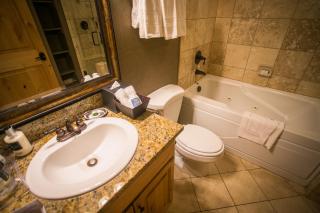 Large Condo, Steps Away from Canyons Village - 2