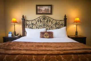 Stay in Comfort while Enjoying Valley Views - Park City - 7