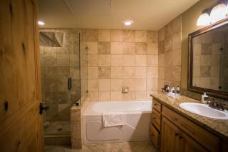 Stay in Comfort while Enjoying Valley Views - Park City - 2