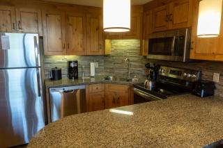 Studio Steps to Red Pine Gondola & Canyons Village - Park City - 6