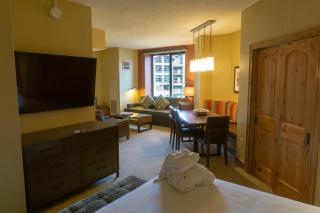 Studio Steps to Red Pine Gondola & Canyons Village - Park City - 1