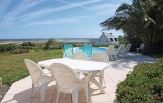 Amazing Home In Pleubian - 6