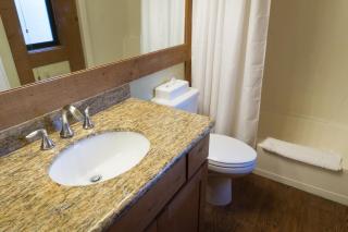 3160 Aspen Grove - 2