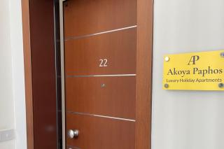 Eleona's Royal Gardens By Yiota - Luxury 2 Bed Apartment in Exclusive Complex - 6