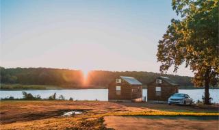 Lakefront Cedar Cabin - 10 - 7
