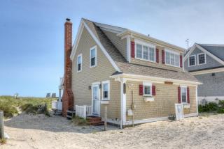 Sunrise Surf: Oceanfront Cape Cod Home - 3