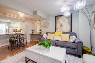 Quaint Arlington Vacation Rental with Patio! - Arlington - 0