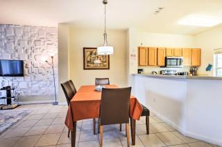 5 Mi to Disney Resort Townhome with Private Pool - Kissimmee - 4
