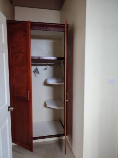 Iso’s Vacation Rental Apartment #10 - Portsmouth - 3
