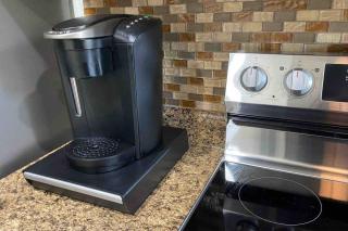 Cozy Family Retreat with Arcade, Grill, Waffle Bar & Firepit - Norcross - 8
