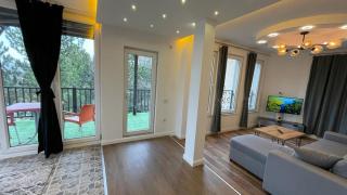 Greenside Apartment 5 - 3