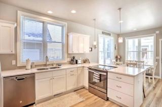 NEW! Cozy & Modern Spearfish Home Near Downtown! - Spearfish - 3