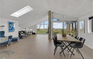 Cozy Home In Blåvand With Kitchen - Blåvand - 2