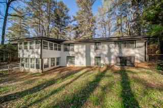 East Point Elegance - Atlanta - 3
