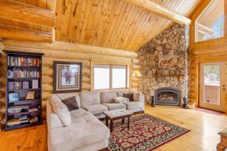 Mountain Retreat - 1