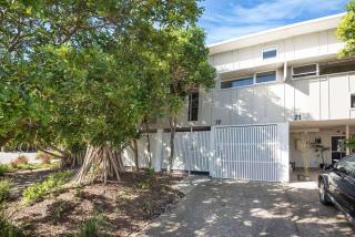 Pandanus Pocket 3BR Beachside Condo by uHoliday - Casuarina - 9