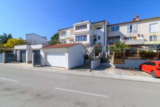 Apartments with parking spaces Pula - 20625 - 9