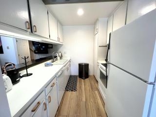 2 Bedrooms Standard Condos - 1