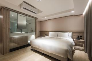 Spring Rhapsody Hotel - 9