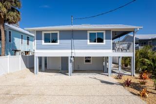 Welcome to Ostego Beach Vacation Rental - 253 Ostego home - Fort Myers Beach - 7