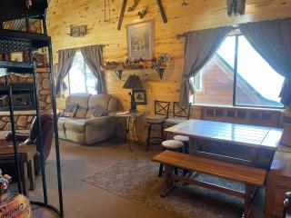 Cox Cabin On The River - Red River - 7