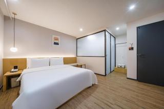 Hotel Yaja Changwon Myeongseo - Changwon - 7
