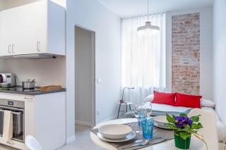 VickyLù - City Center - by Host4U - Pavia - 8