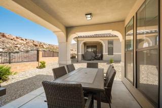 Lazy River Retreat townhouse - 6