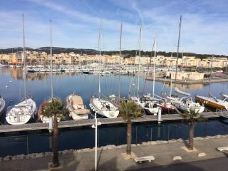 Gruissan (Aude) Appartement calme, vue sur port de plaisance -Clim, Empl.Parking - Gruissan - 8