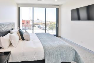 Indulge Apartments - City View Penthouses - Mildura - 1