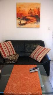 Toll Apartment mit privatem Eingang free Parking Slbst Check-in 30 Zone ruhig keine Ferienwohnung - 1