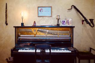 B&B Arts And Music - 4