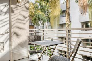Hollywood 1BR w Gym Pool Spa nr Sunset Blvd LAX-199 - Los Ángeles - 7