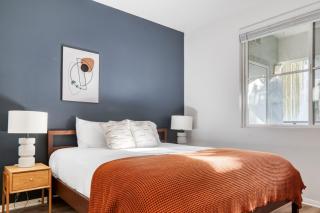 Hollywood 1BR w Gym Pool Spa nr Sunset Blvd LAX-199 - Los Ángeles - 2
