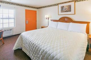 Travelodge by Wyndham Temple - 2