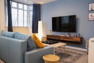 Spacious Apartment - Double and Sofa Bed - Wonderful Pavilion Views - Brighton & Hove - 0
