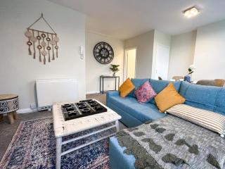 Spacious Apartment - Double and Sofa Bed - Wonderful Pavilion Views - Brighton & Hove - 9