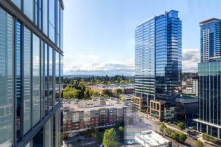 Downtown Bellevue Studio w Gym WD nr shops SEA-117 - 8