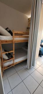 Les Jardins 2 Port de Plaisance et piscine 2 - 6