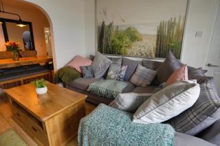 Coastal Cottage with Hot Tub and Garden Sleeps 8 - 9