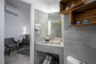 Mama's Studio & Apartment - Haraki - 4
