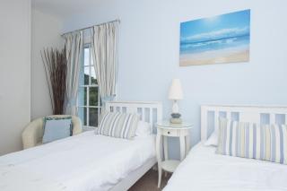The Boathouse - Seaview - 2